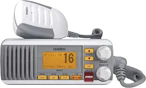 Uniden UM385 Marine VHF Radio