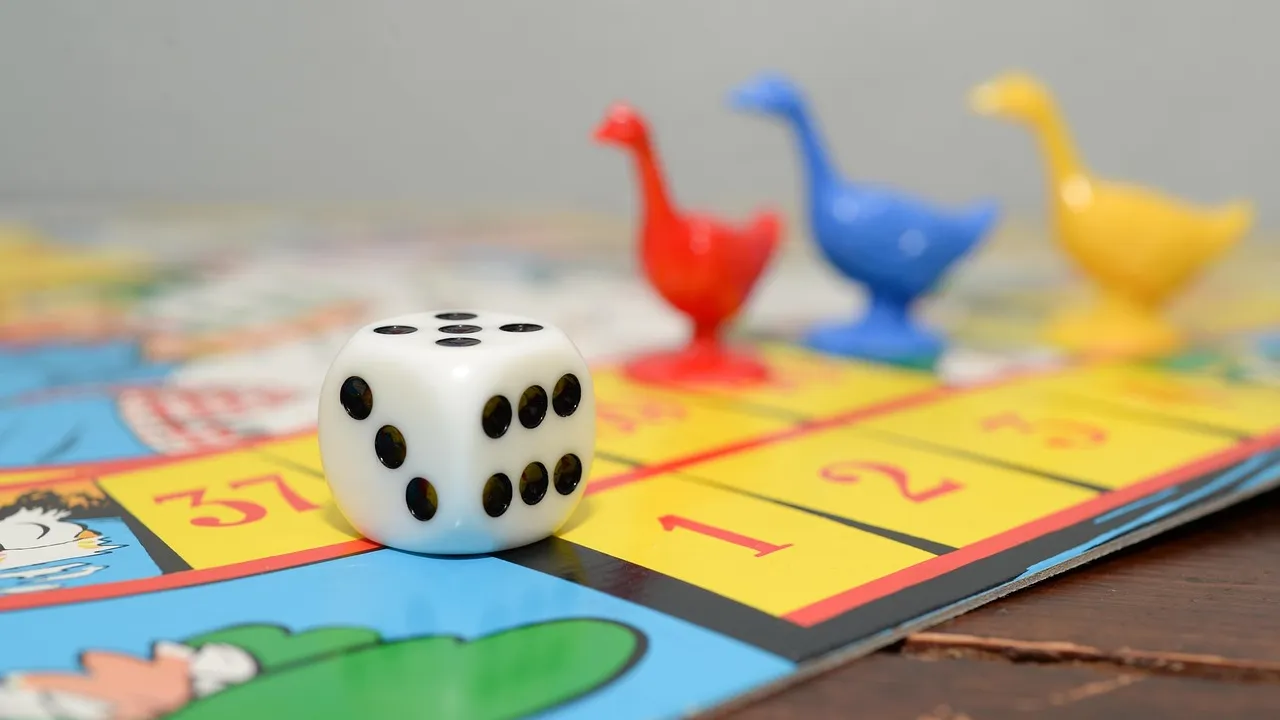 5 Classic Board Games That Make Perfect Family Gifts for 2025
