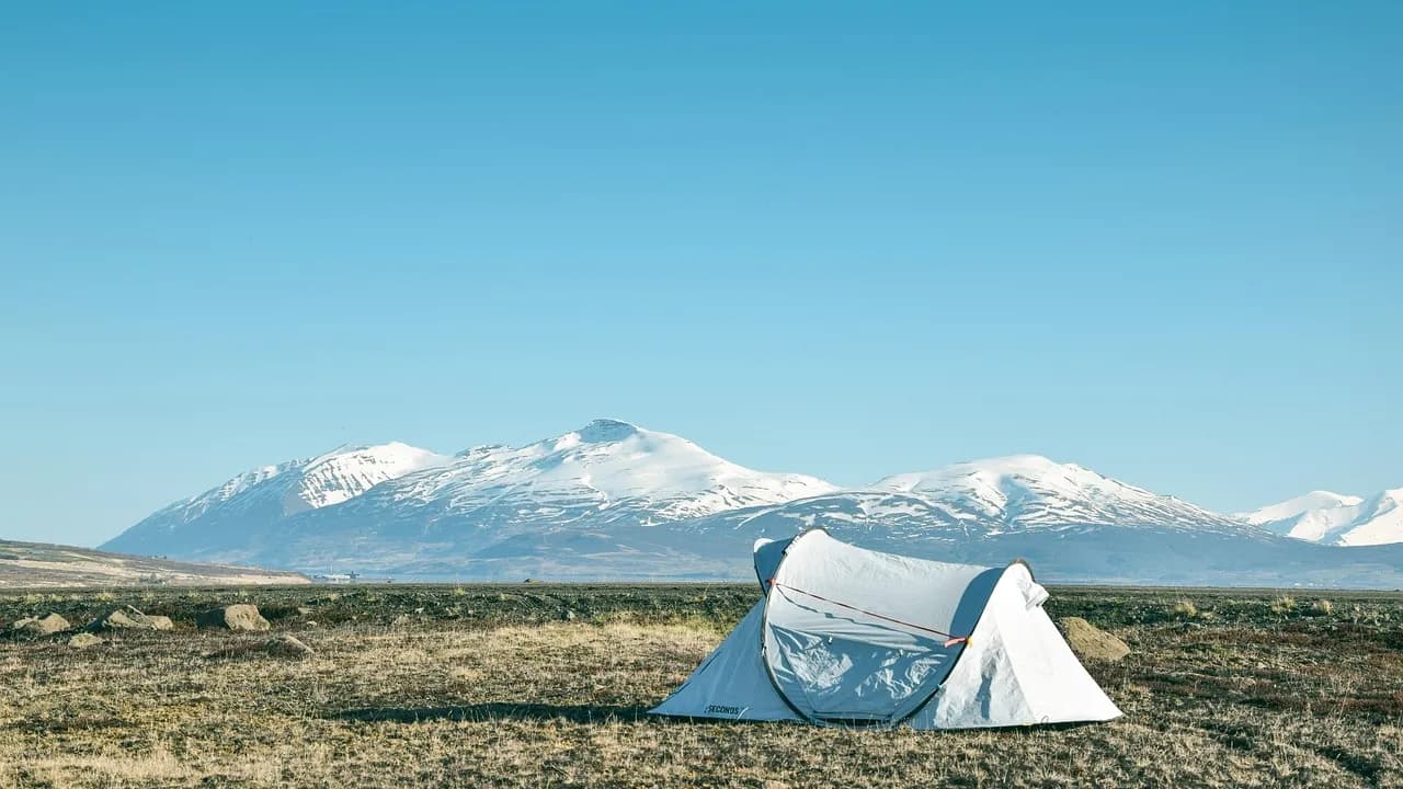 5 Essential Outdoor Adventure Gifts for the Ultimate Explorer in 2025